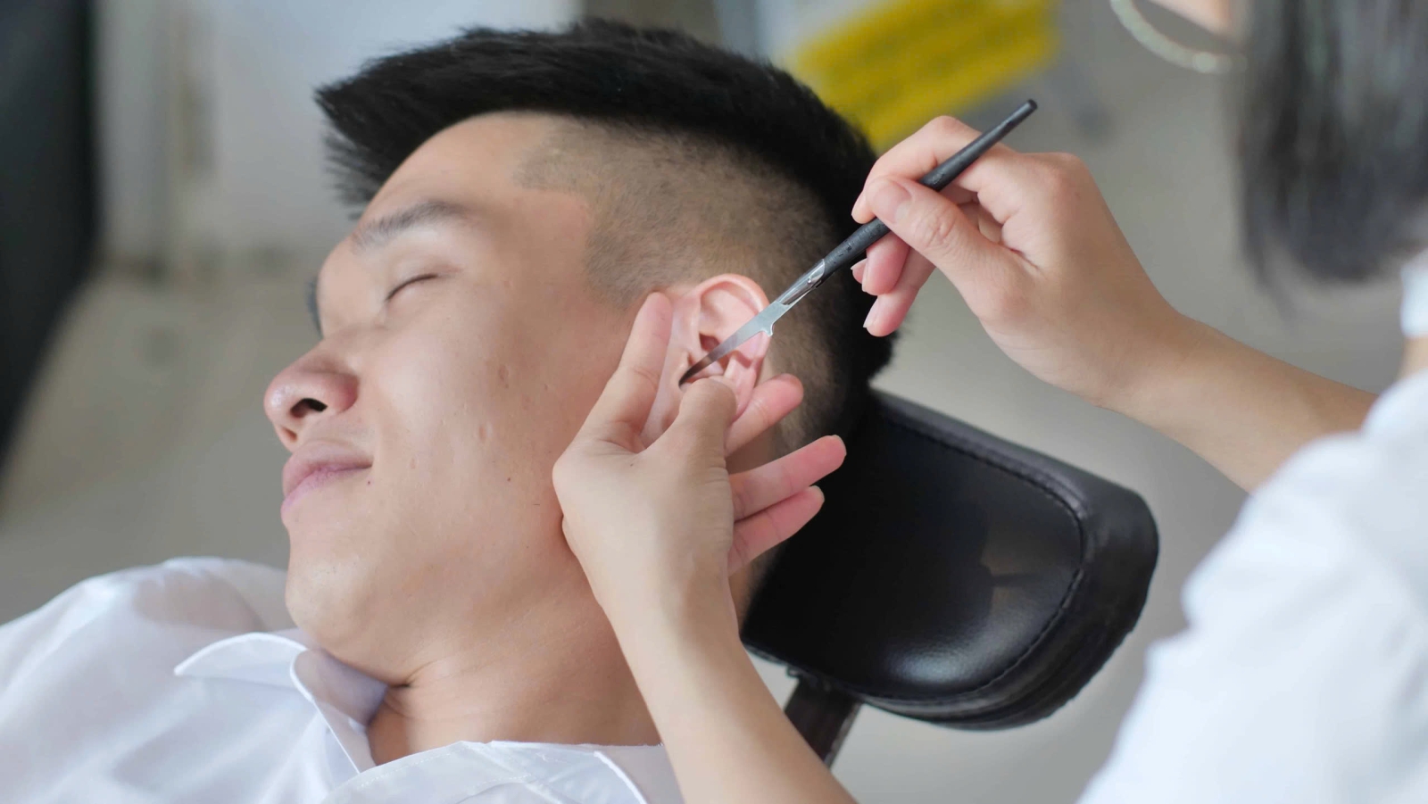 Dịch vụ lấy ráy tai
